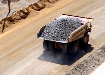 Investigación sobre impacto de patentes mineras es presentada en Estados Unidos